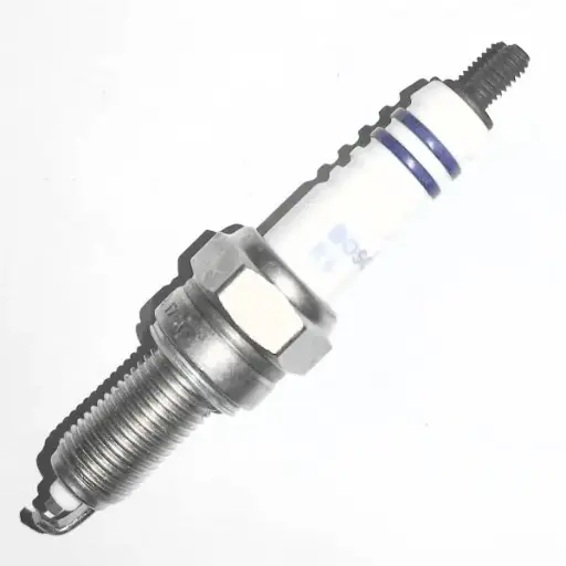 [K6011090] SPARK PLUG / HLX125/OE